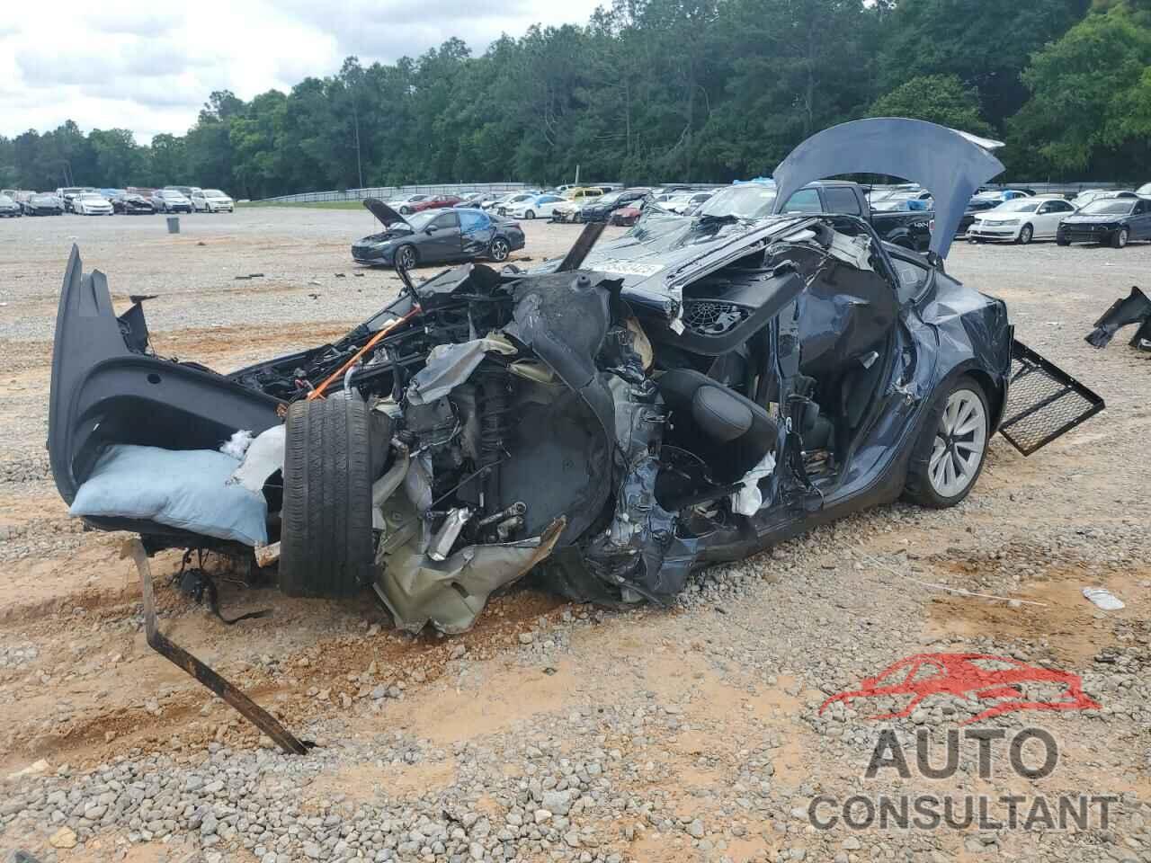TESLA MODEL 3 2023 - 5YJ3E1EA7PF627103