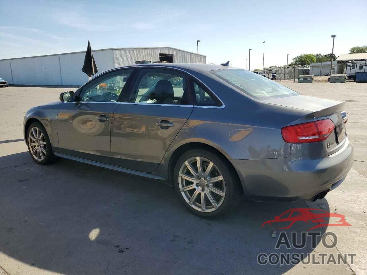 AUDI A4 2012 - WAUEFAFL8CN021033