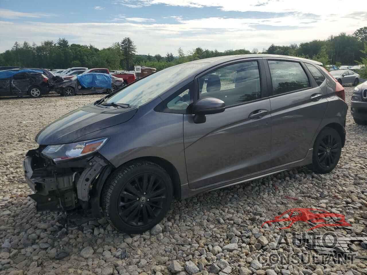 HONDA FIT 2018 - 3HGGK5H62JM702755