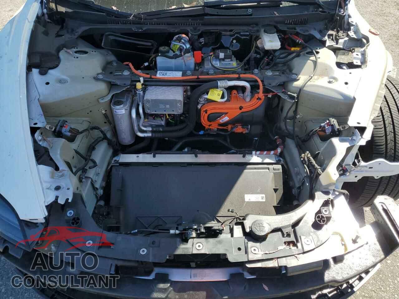 TESLA MODEL 3 2024 - 5YJ3E1EA2RF744557
