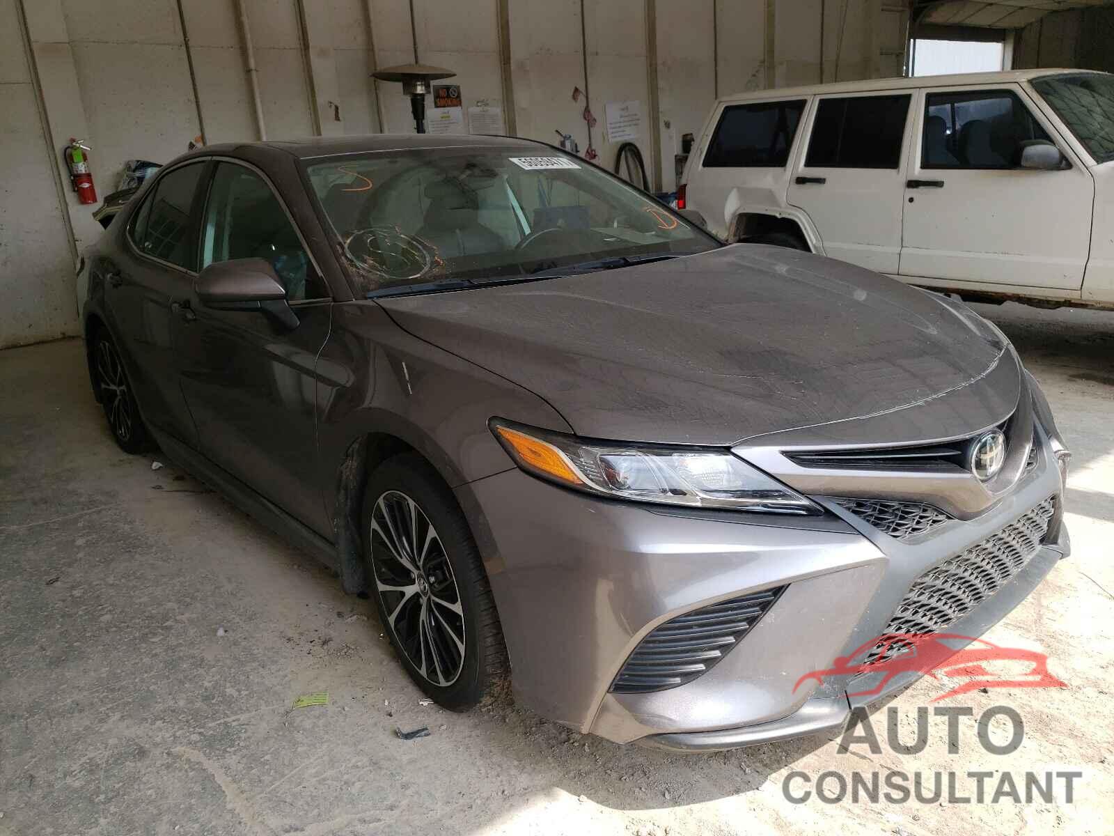 TOYOTA CAMRY 2019 - 4T1B11HK1KU693315