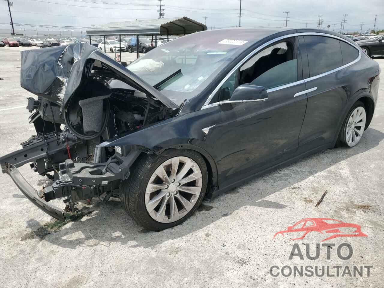 TESLA MODEL X 2018 - 5YJXCDE24JF125917