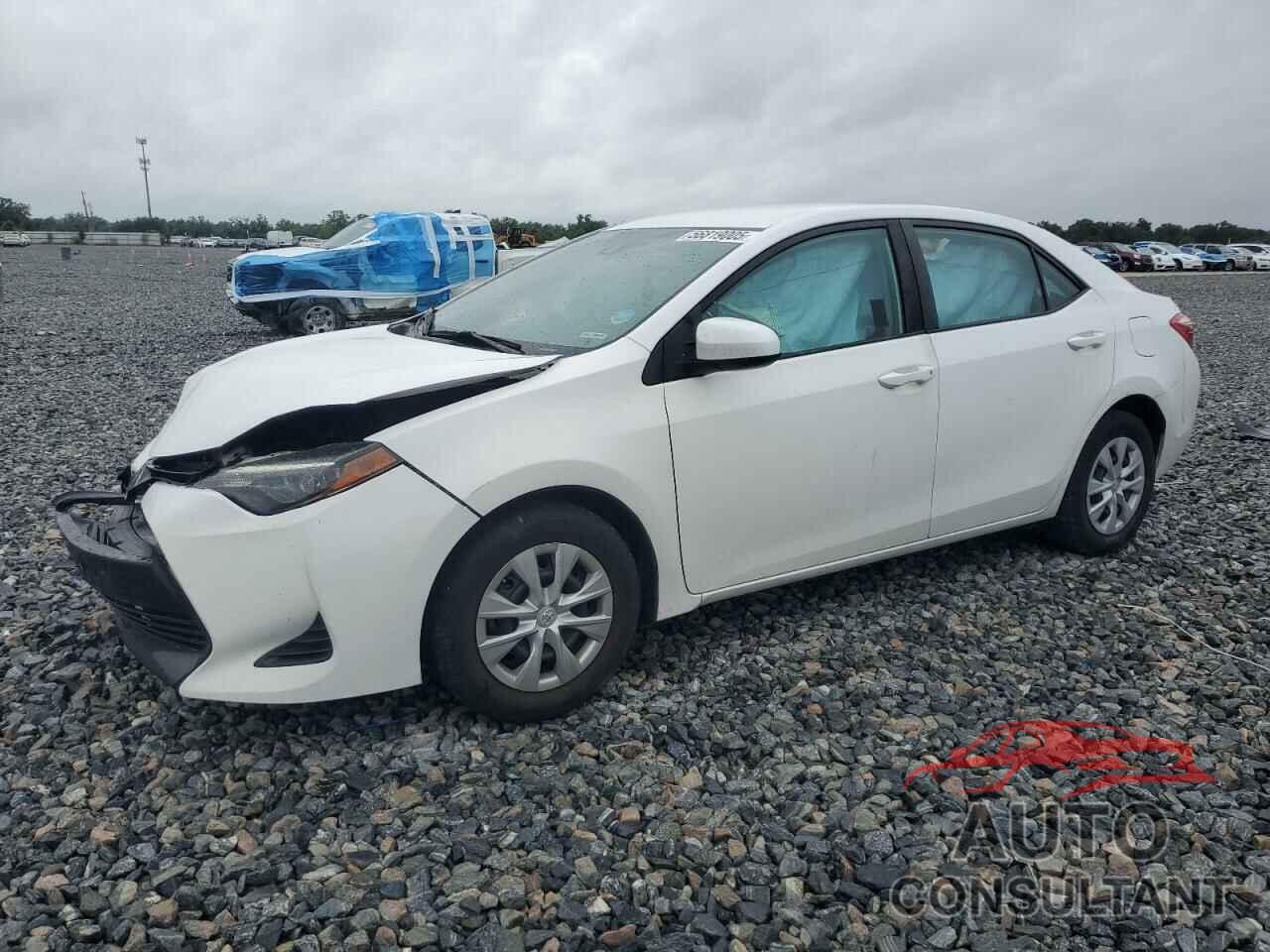 TOYOTA COROLLA 2018 - 5YFBURHE2JP826437