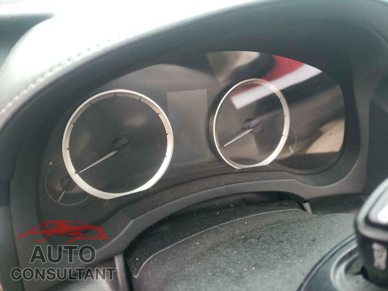 LEXUS IS 2014 - JTHBF1D22E5019943