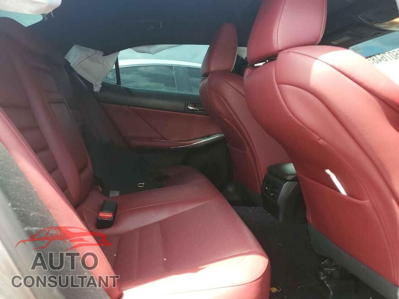 LEXUS IS 2014 - JTHCE1D27E5003552