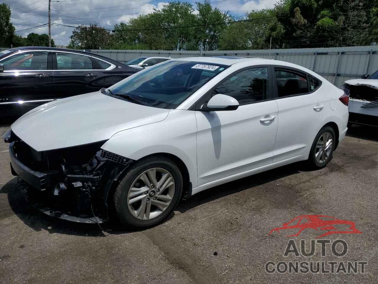 HYUNDAI ELANTRA 2020 - 5NPD84LF1LH520944