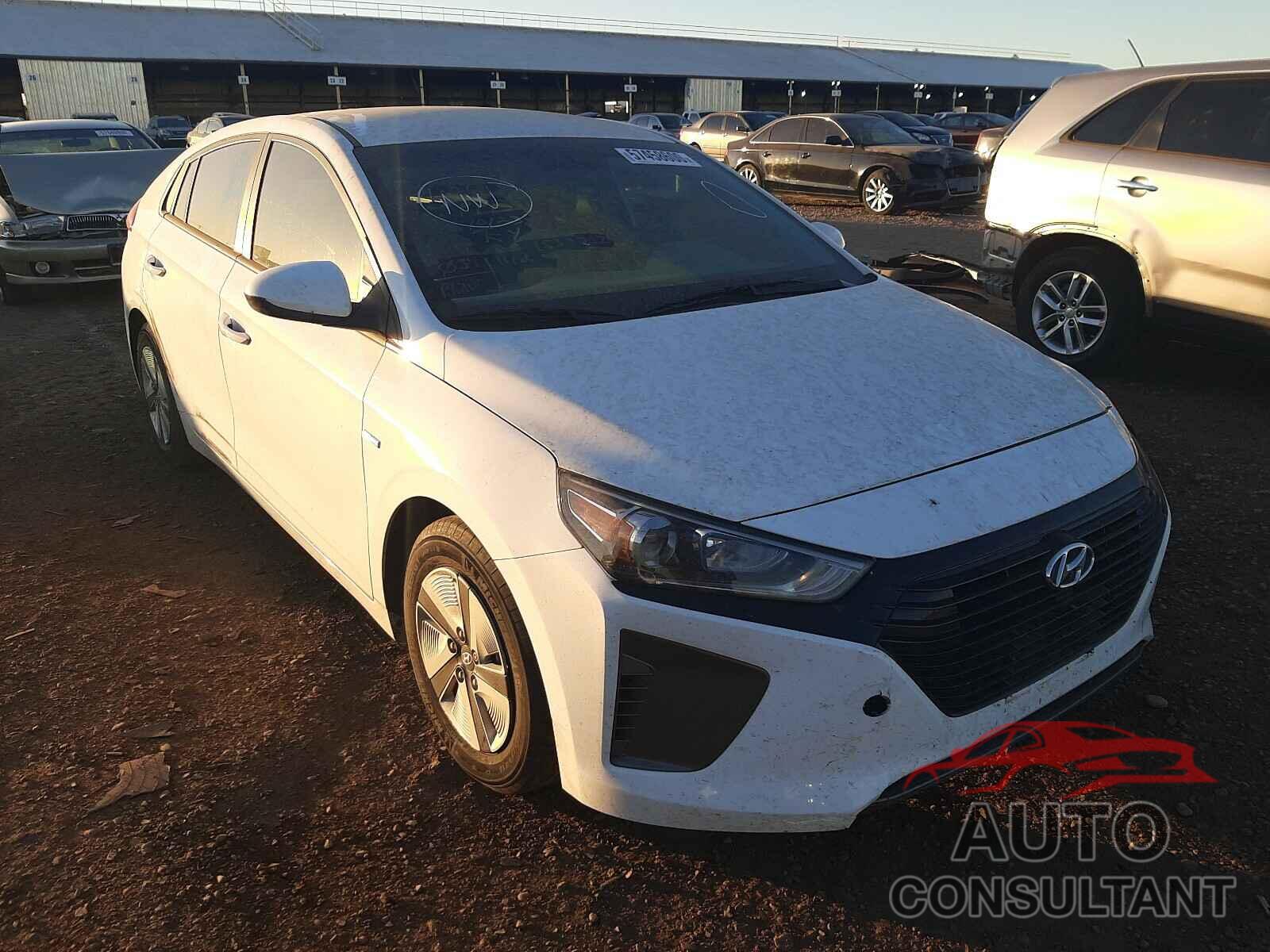 HYUNDAI IONIQ 2017 - KMHC65LC1HU057743