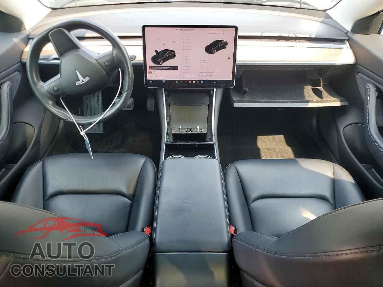 TESLA MODEL 3 2019 - 5YJ3E1EA8KF193234