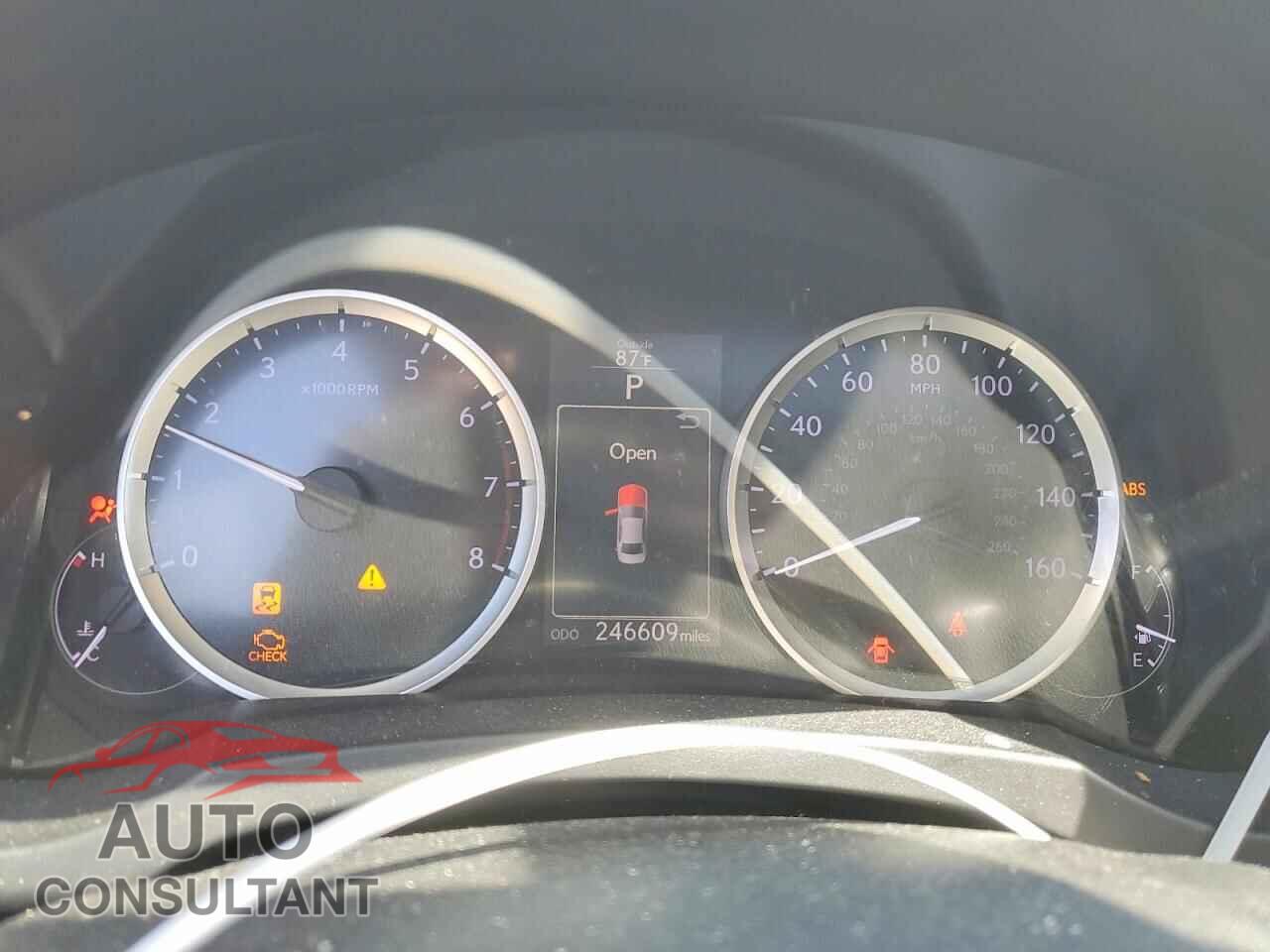 LEXUS IS 2014 - JTHBF1D27E5026578