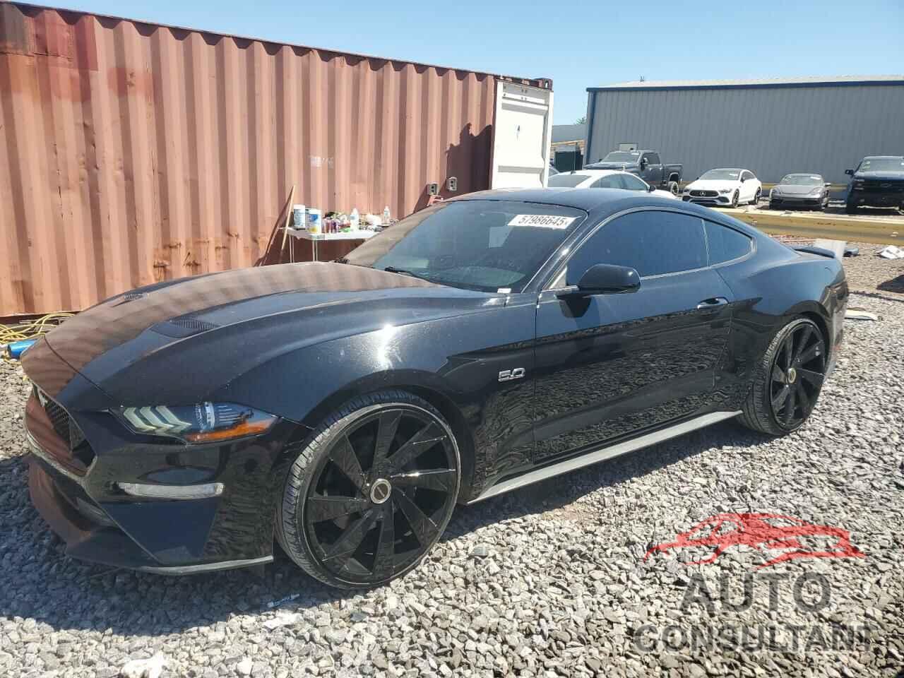 FORD MUSTANG 2018 - 1FA6P8CF0J5179879