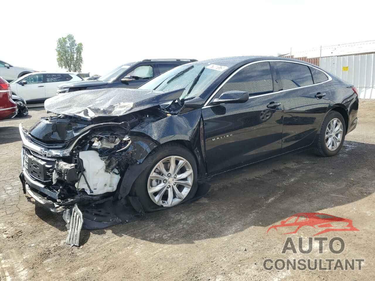 CHEVROLET MALIBU 2022 - 1G1ZD5ST5NF175941