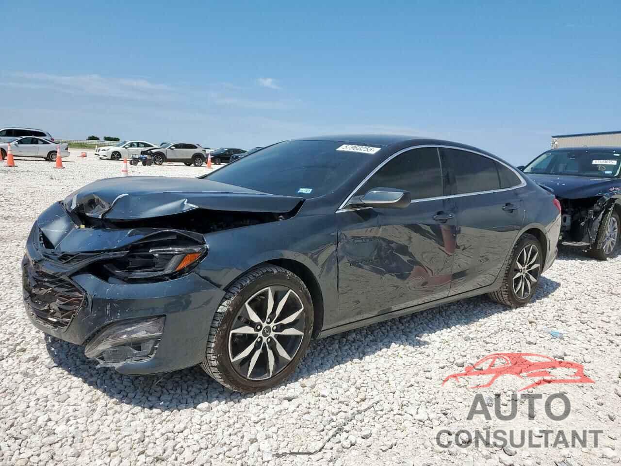 CHEVROLET MALIBU 2020 - 1G1ZG5ST4LF144264