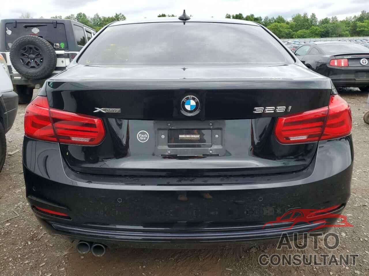 BMW 3 SERIES 2016 - WBA8E3G53GNU05464