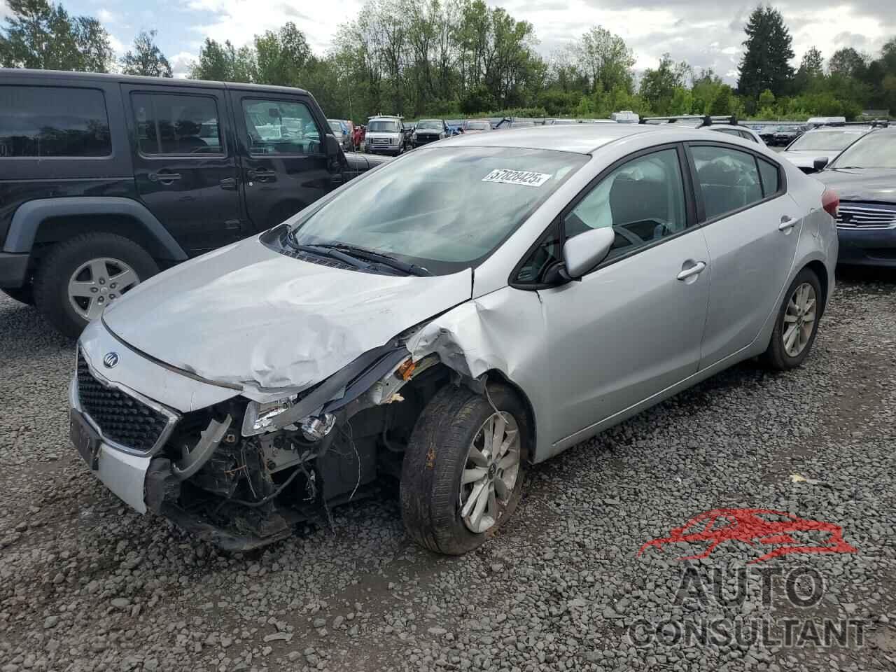 KIA FORTE 2017 - 3KPFL4A70HE081735