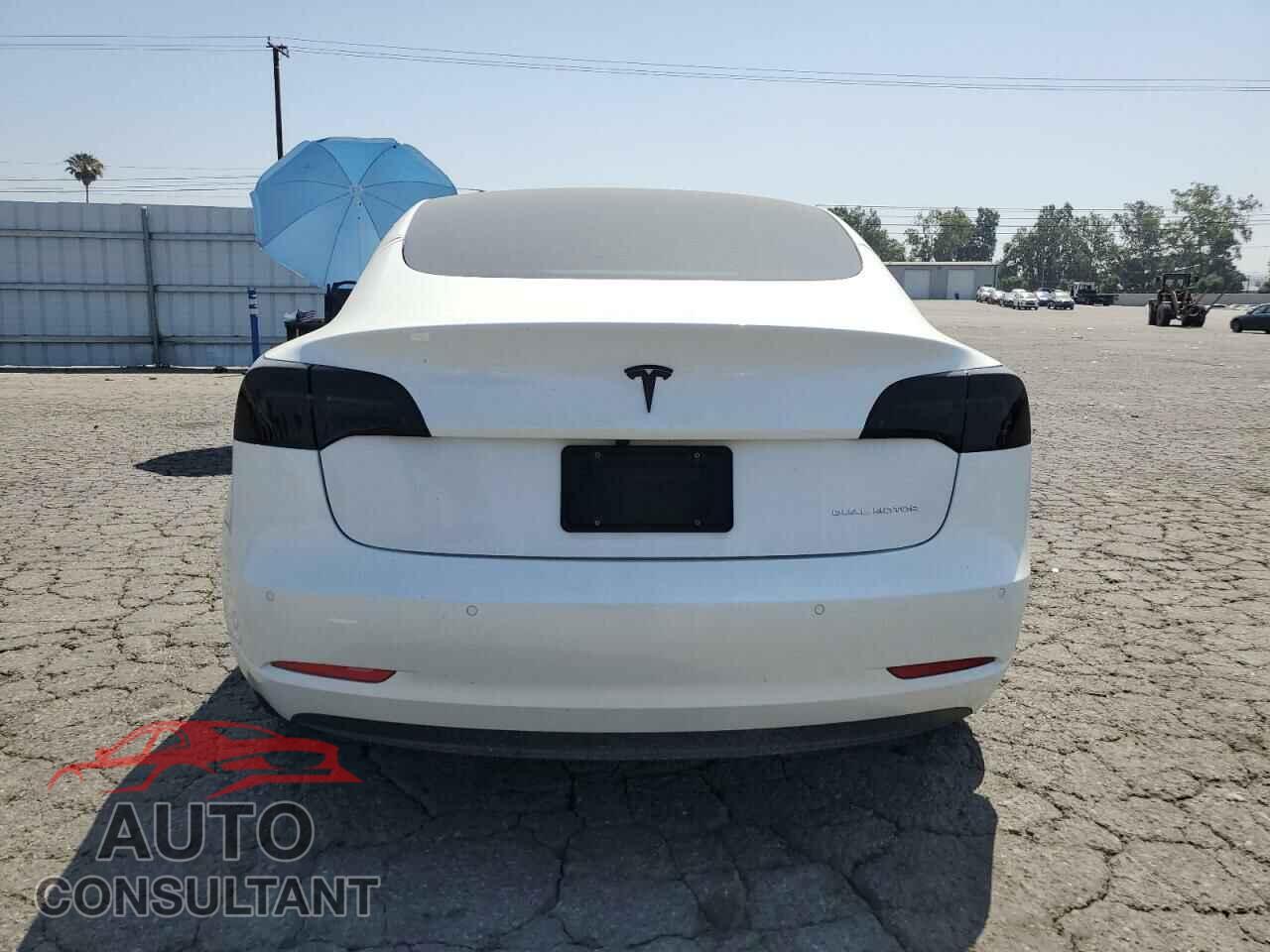 TESLA MODEL 3 2022 - 5YJ3E1EB0NF128357