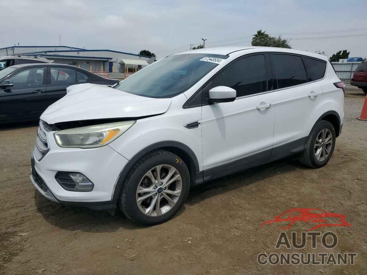 FORD ESCAPE 2017 - 1FMCU0GD1HUC55749