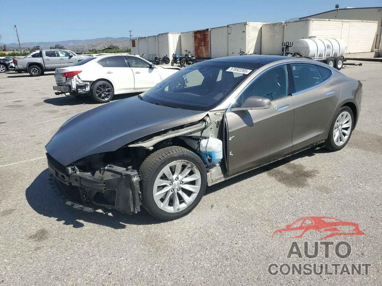 TESLA MODEL S 2016 - 5YJSA1E1XGF138203