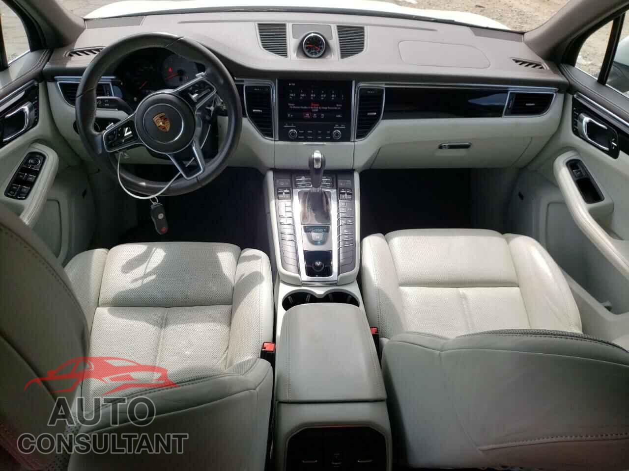 PORSCHE MACAN 2017 - WP1AB2A54HLB20803
