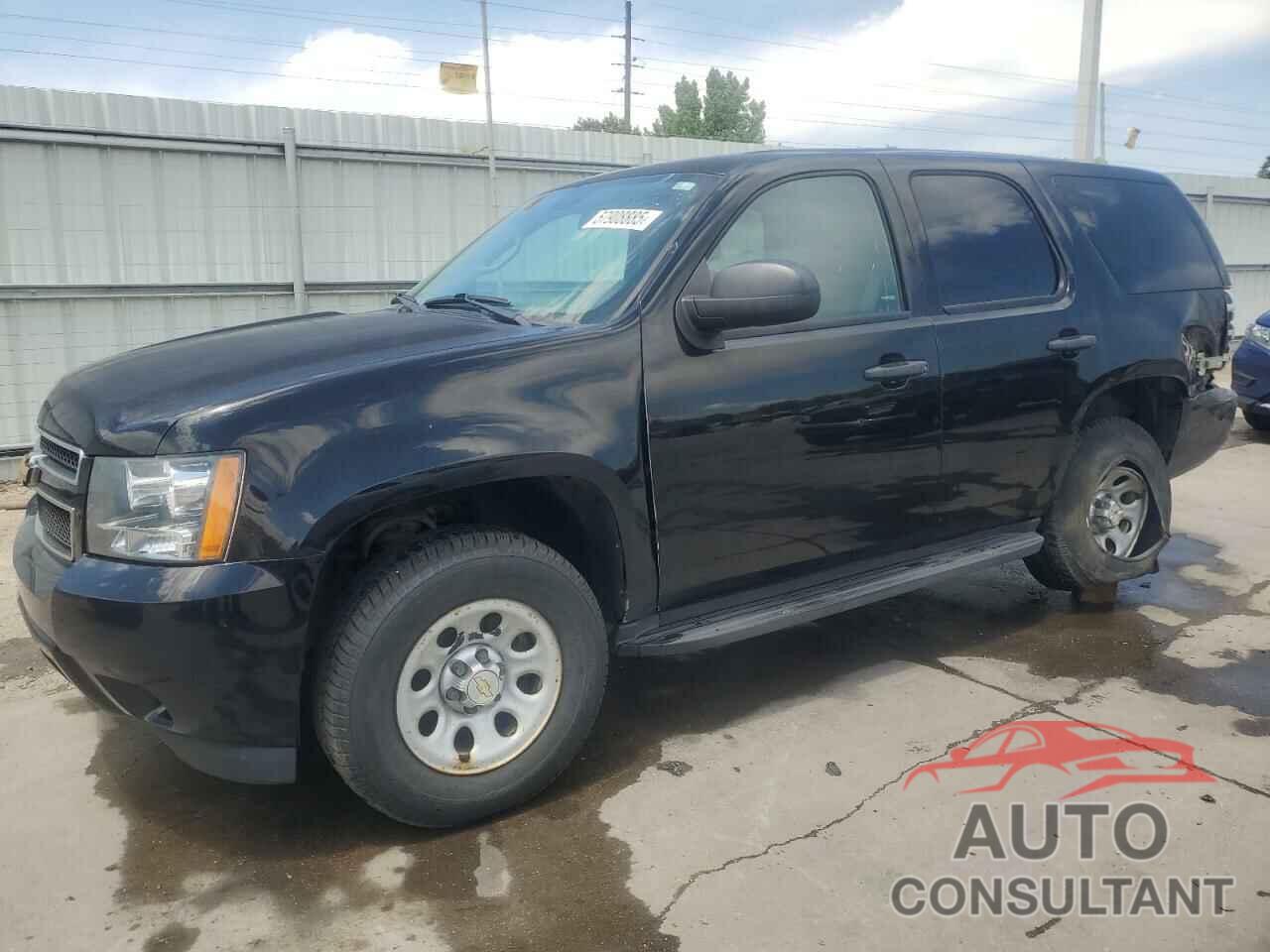 CHEVROLET TAHOE 2013 - 1GNSK2E02DR342419