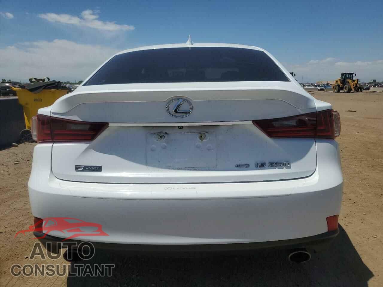 LEXUS IS 2015 - JTHCF1D28F5017426
