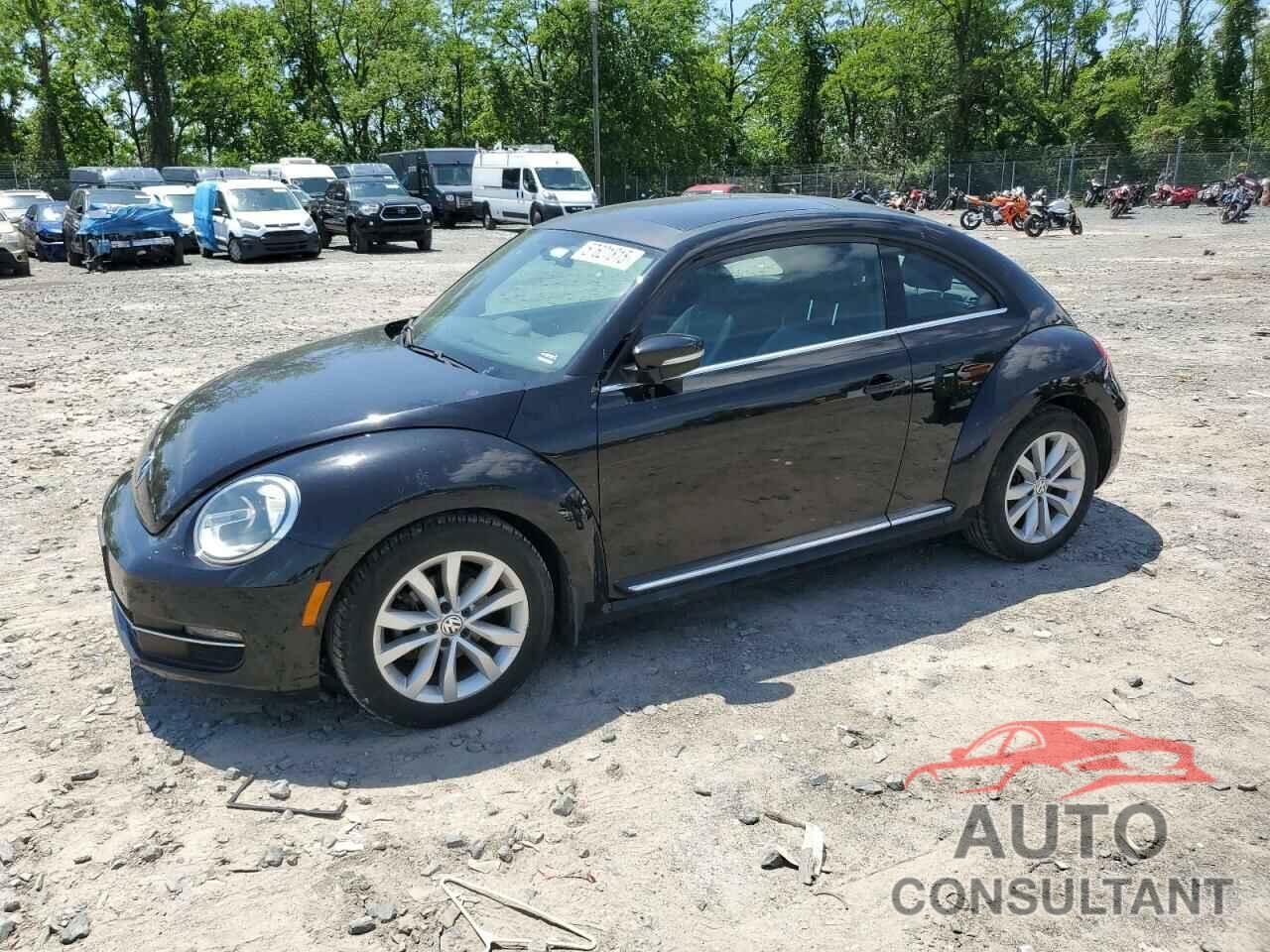 VOLKSWAGEN BEETLE 2013 - 3VWJL7AT8DM635951