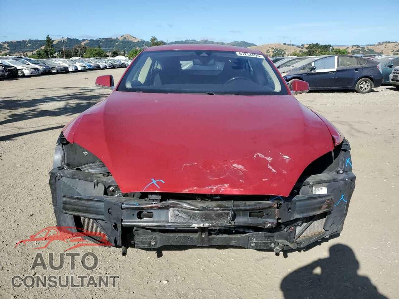 TESLA MODEL S 2016 - 5YJSA1E17GF159171