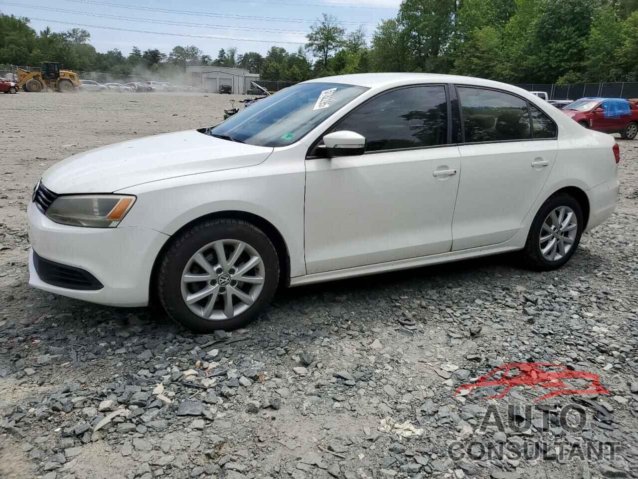 VOLKSWAGEN JETTA 2012 - 3VWDX7AJ7CM077878