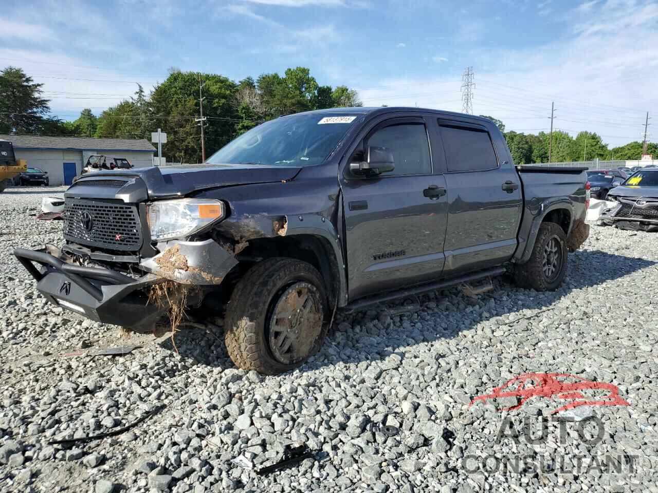 TOYOTA TUNDRA 2017 - 5TFDW5F15HX644559