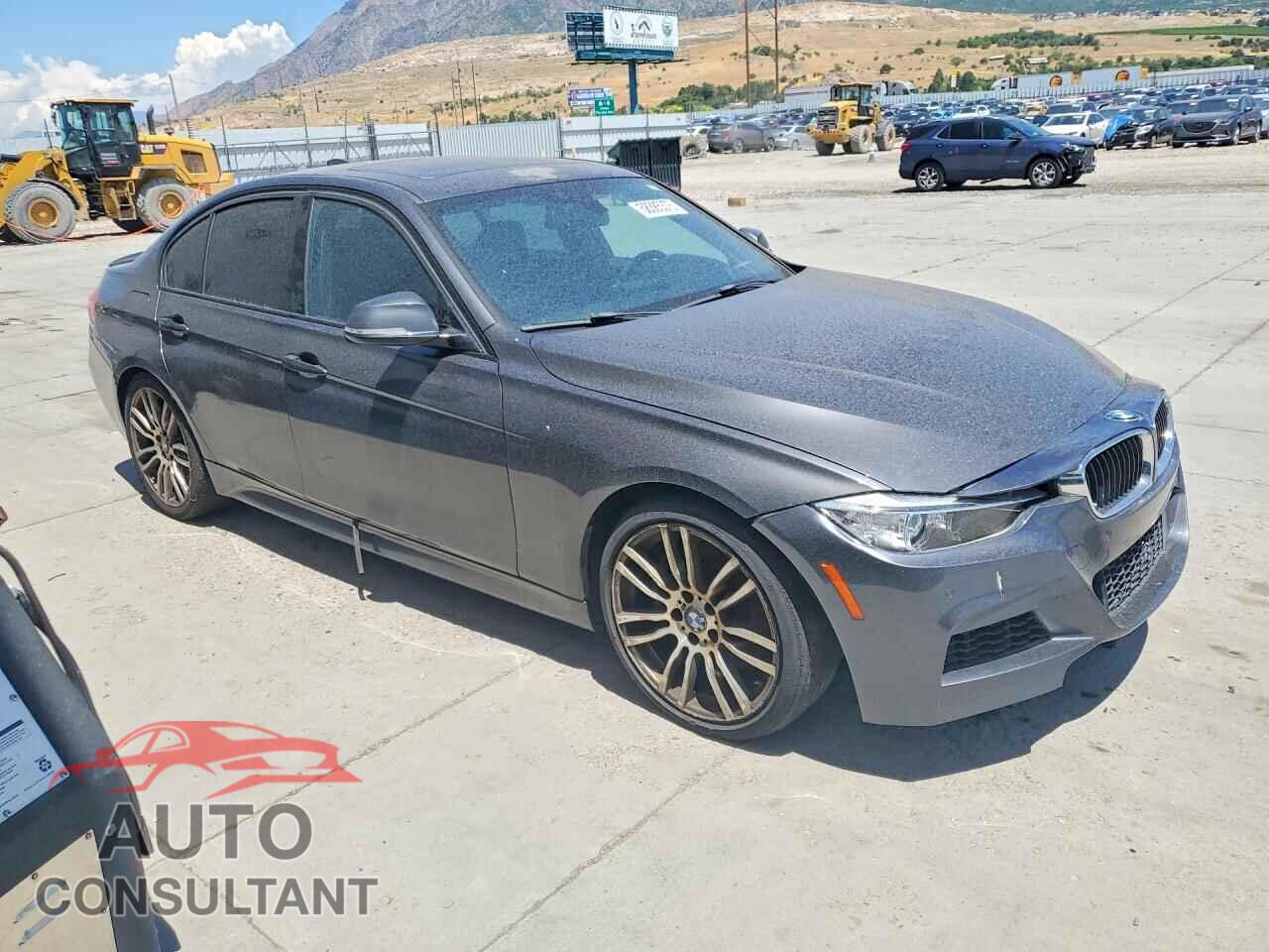 BMW 3 SERIES 2013 - WBA3A9G59DNP37686