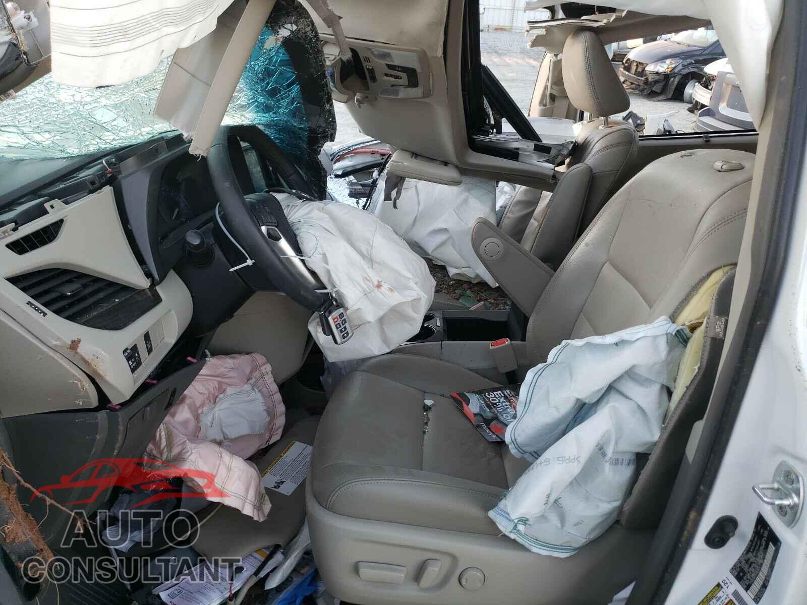 TOYOTA SIENNA 2017 - 5TDYZ3DC5HS856420
