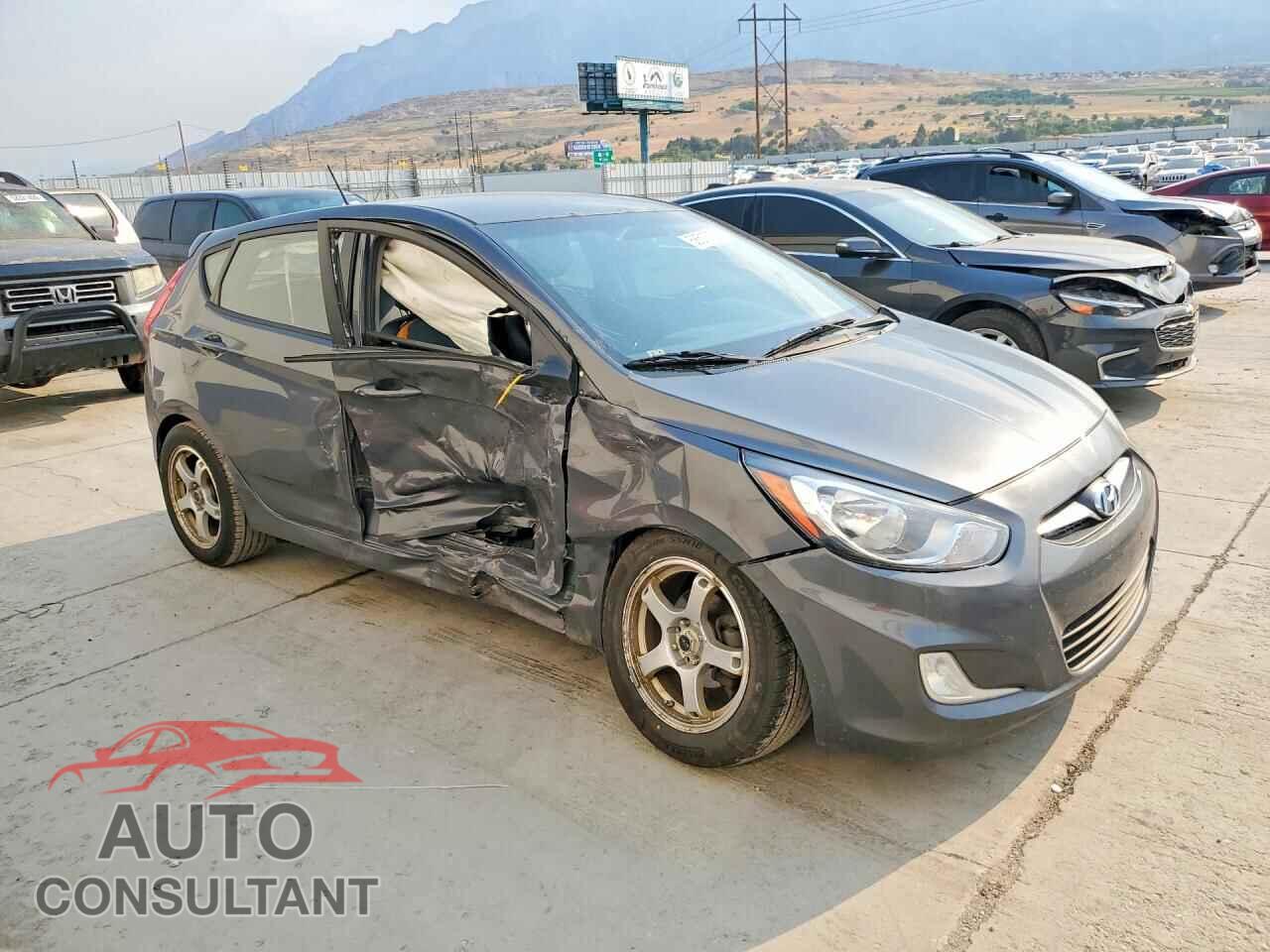 HYUNDAI ACCENT 2012 - KMHCU5AE0CU049202