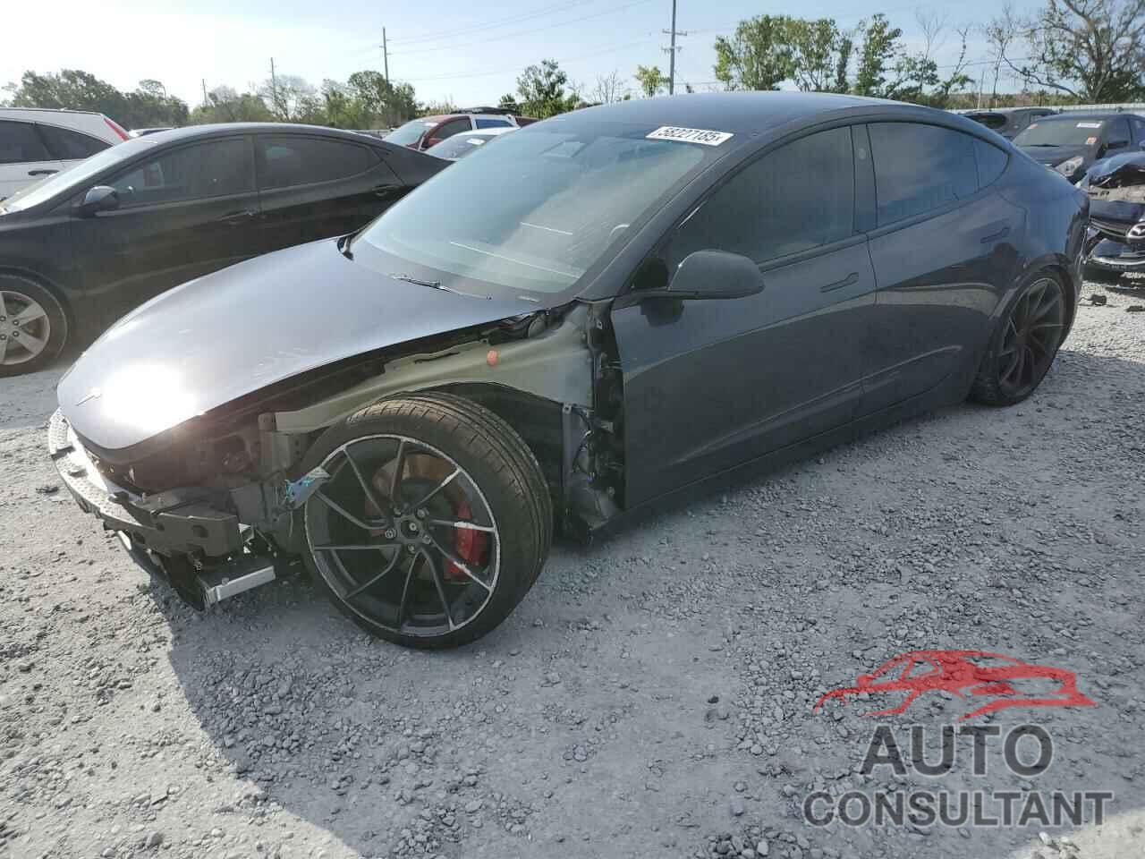 TESLA MODEL 3 2024 - 5YJ3E1ET6RF845571