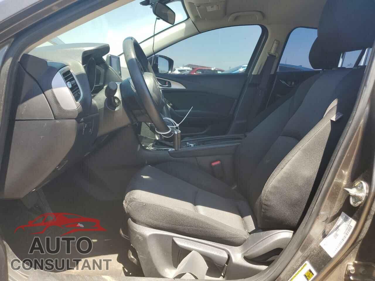 MAZDA 3 2017 - 3MZBN1U75HM135066