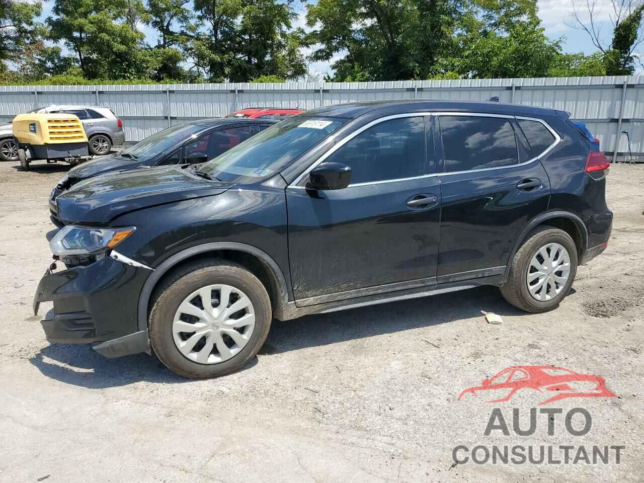NISSAN ROGUE 2017 - KNMAT2MV1HP530395