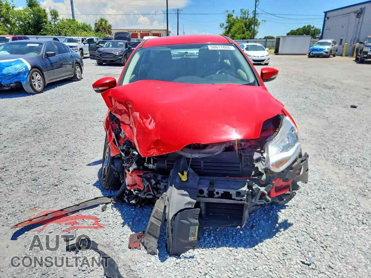 FORD FOCUS 2013 - 1FADP3K21DL217855