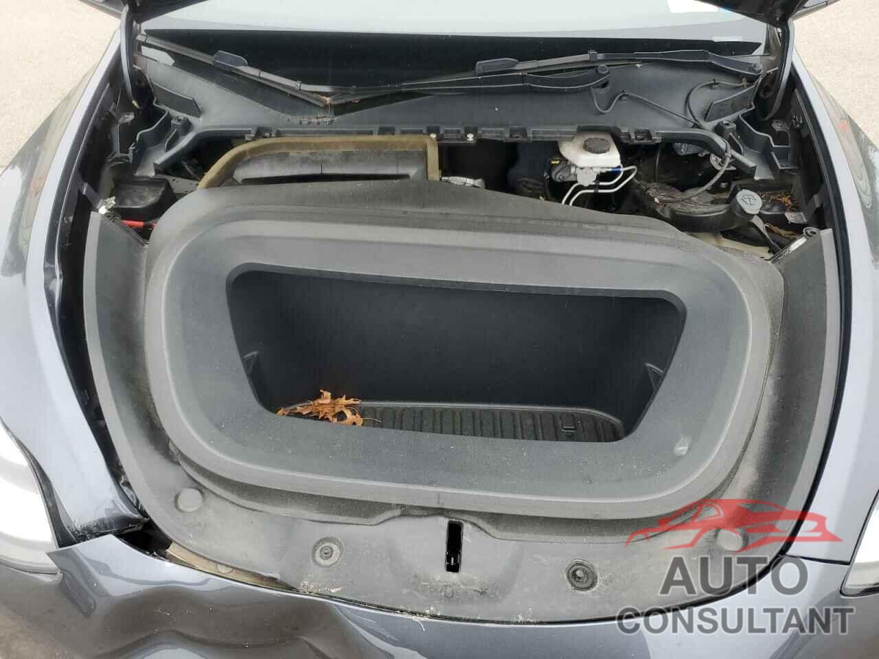 TESLA MODEL Y 2021 - 5YJYGDEE2MF204414