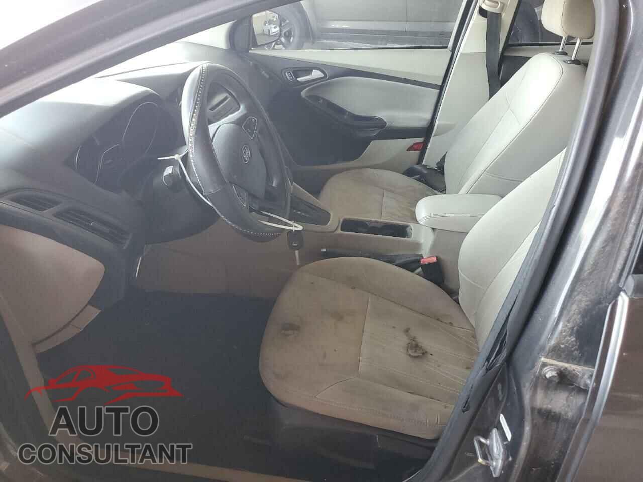 FORD FOCUS 2016 - 1FADP3K25GL276007