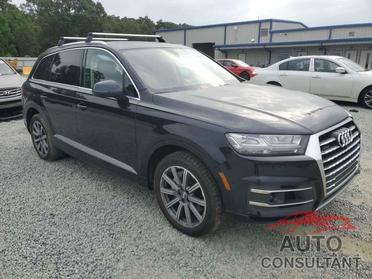 AUDI Q7 2018 - WA1VAAF7XJD010925