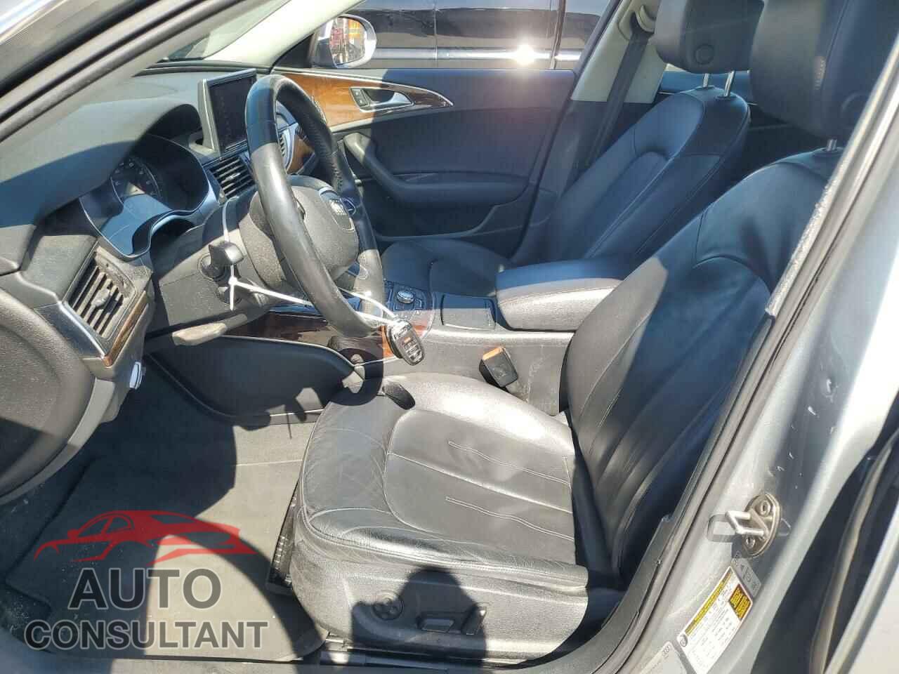 AUDI A6 2013 - WAUDFAFC6DN096374