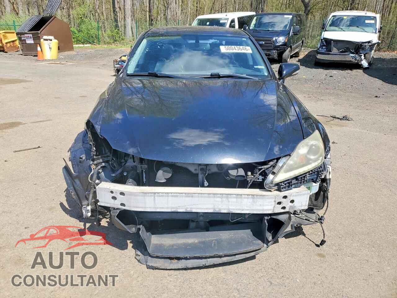LEXUS IS 2012 - JTHCF5C25C5056883