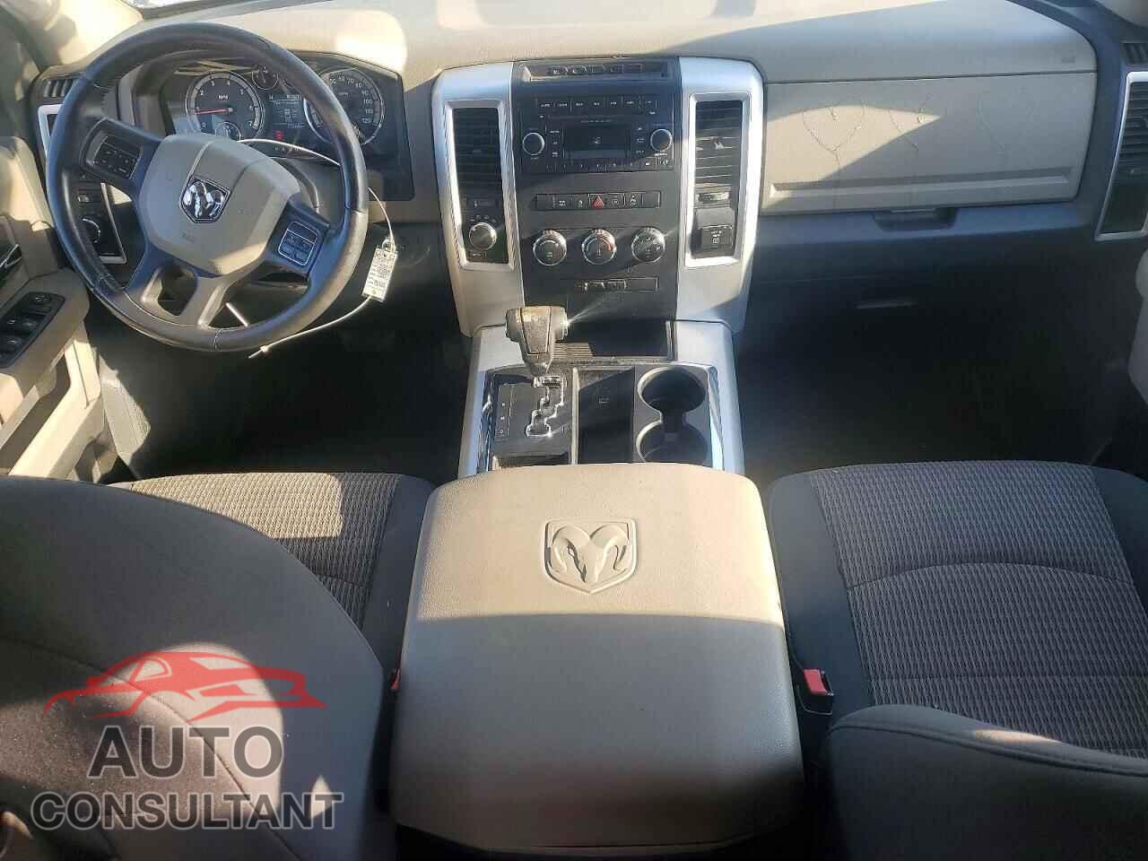 DODGE RAM 1500 2012 - 1C6RD7LT1CS172256