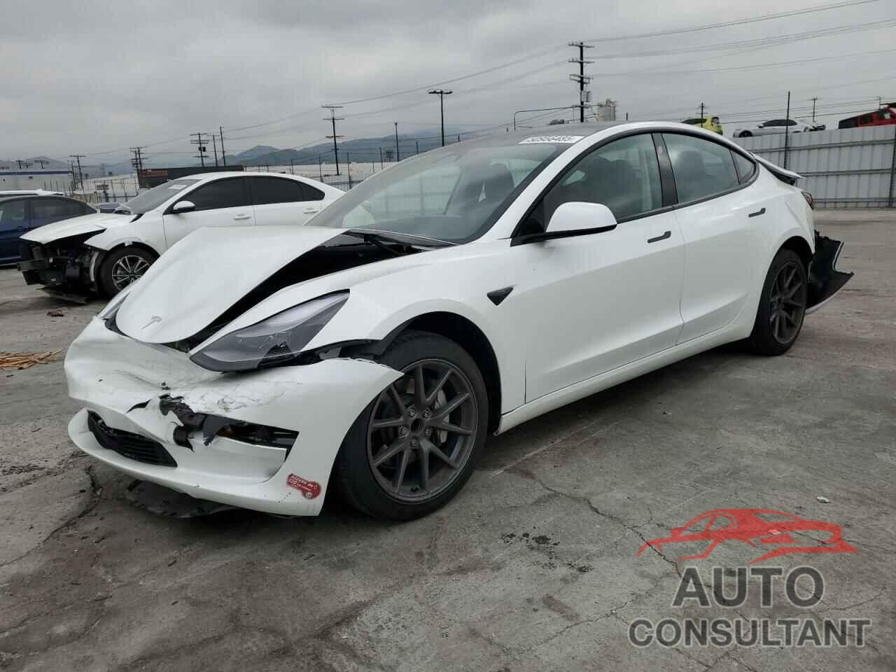 TESLA MODEL 3 2023 - 5YJ3E1EAXPF438350