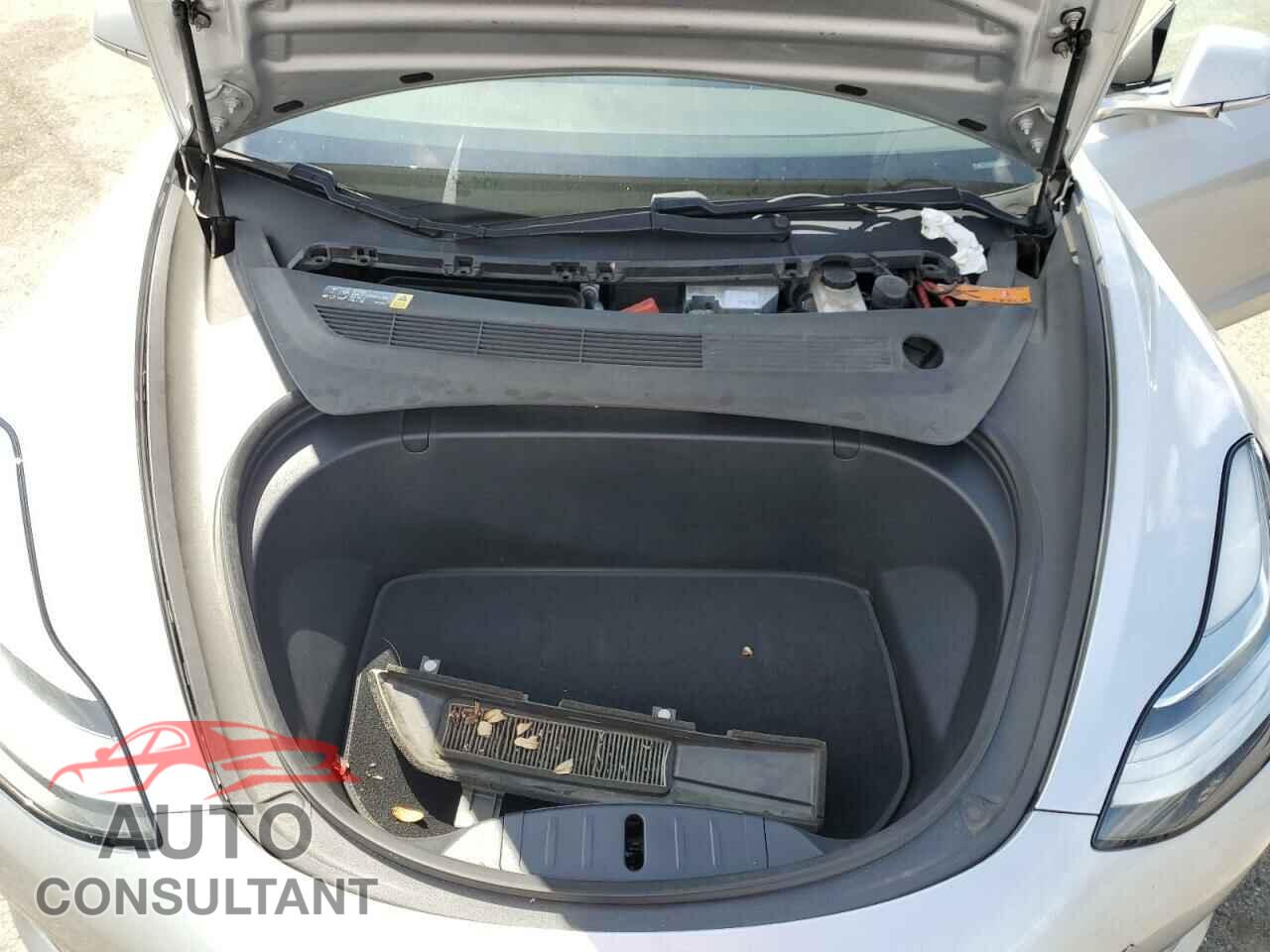 TESLA MODEL 3 2018 - 5YJ3E1EA7JF058826