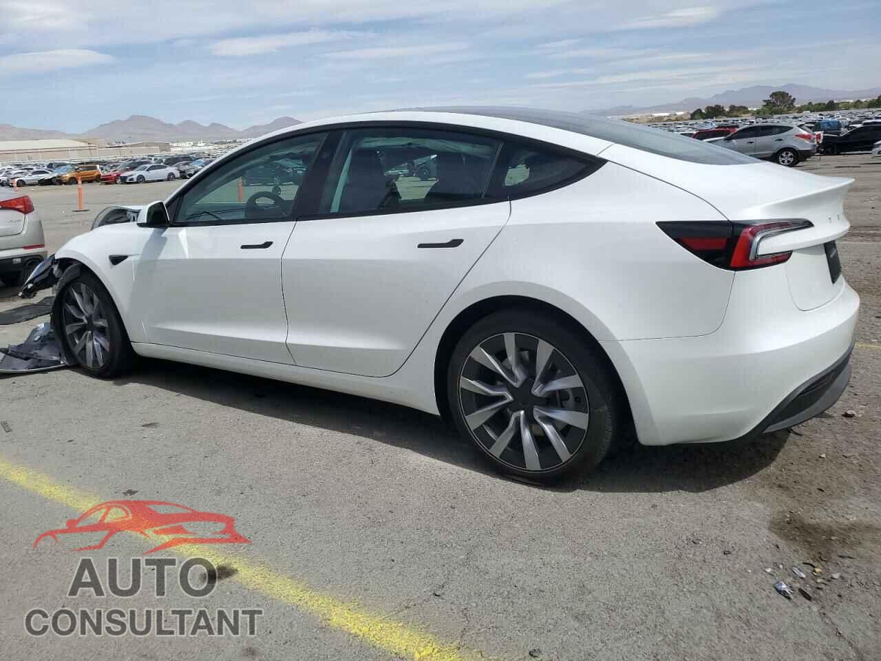 TESLA MODEL 3 2024 - 5YJ3E1EA6RF822676
