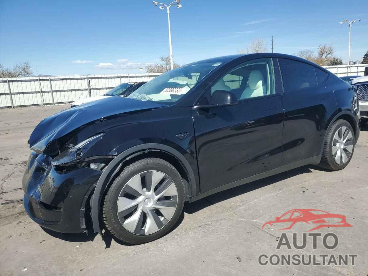 TESLA MODEL Y 2023 - 7SAYGAEE0PF824894