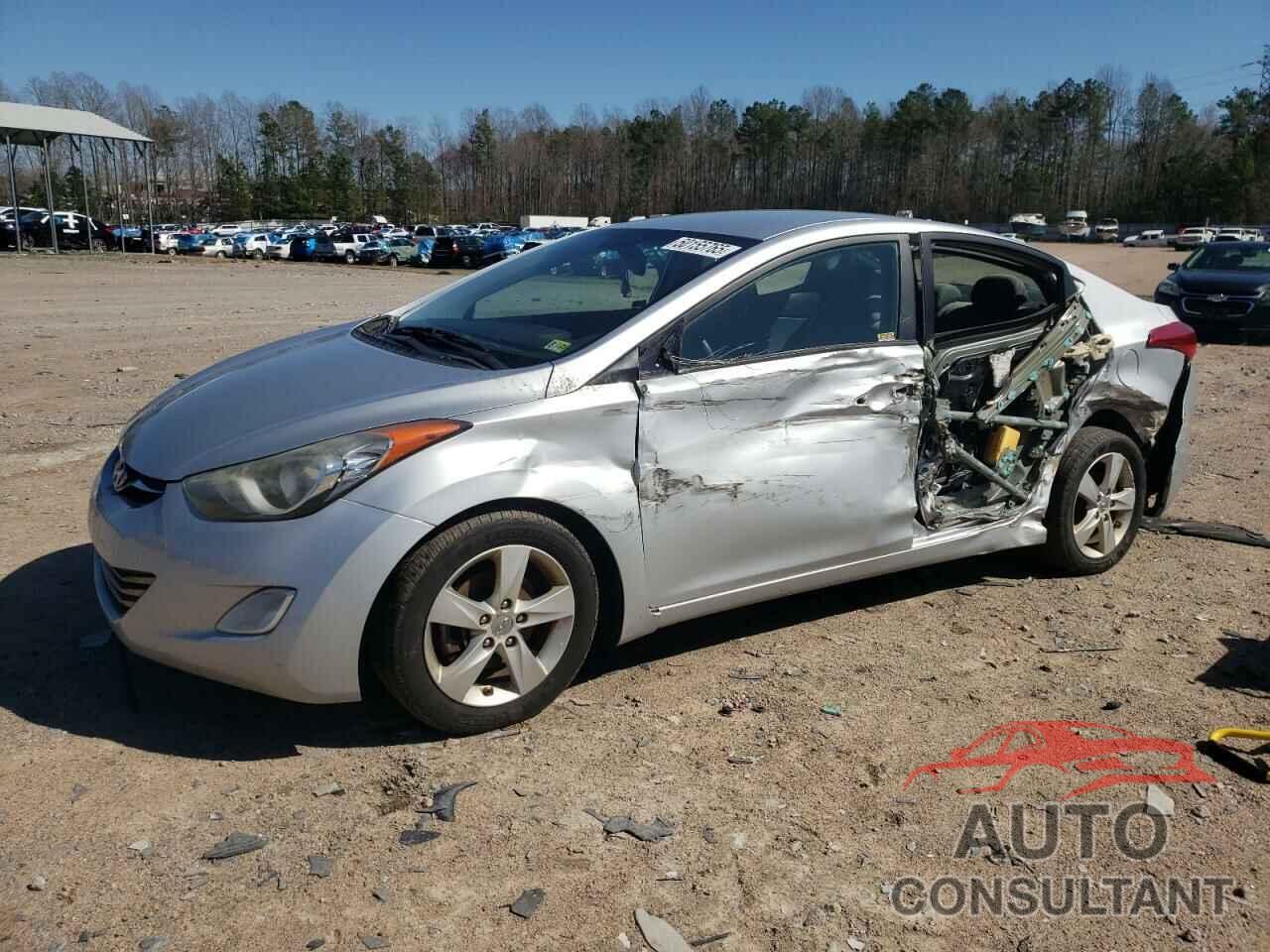 HYUNDAI ELANTRA 2013 - 5NPDH4AE1DH445836
