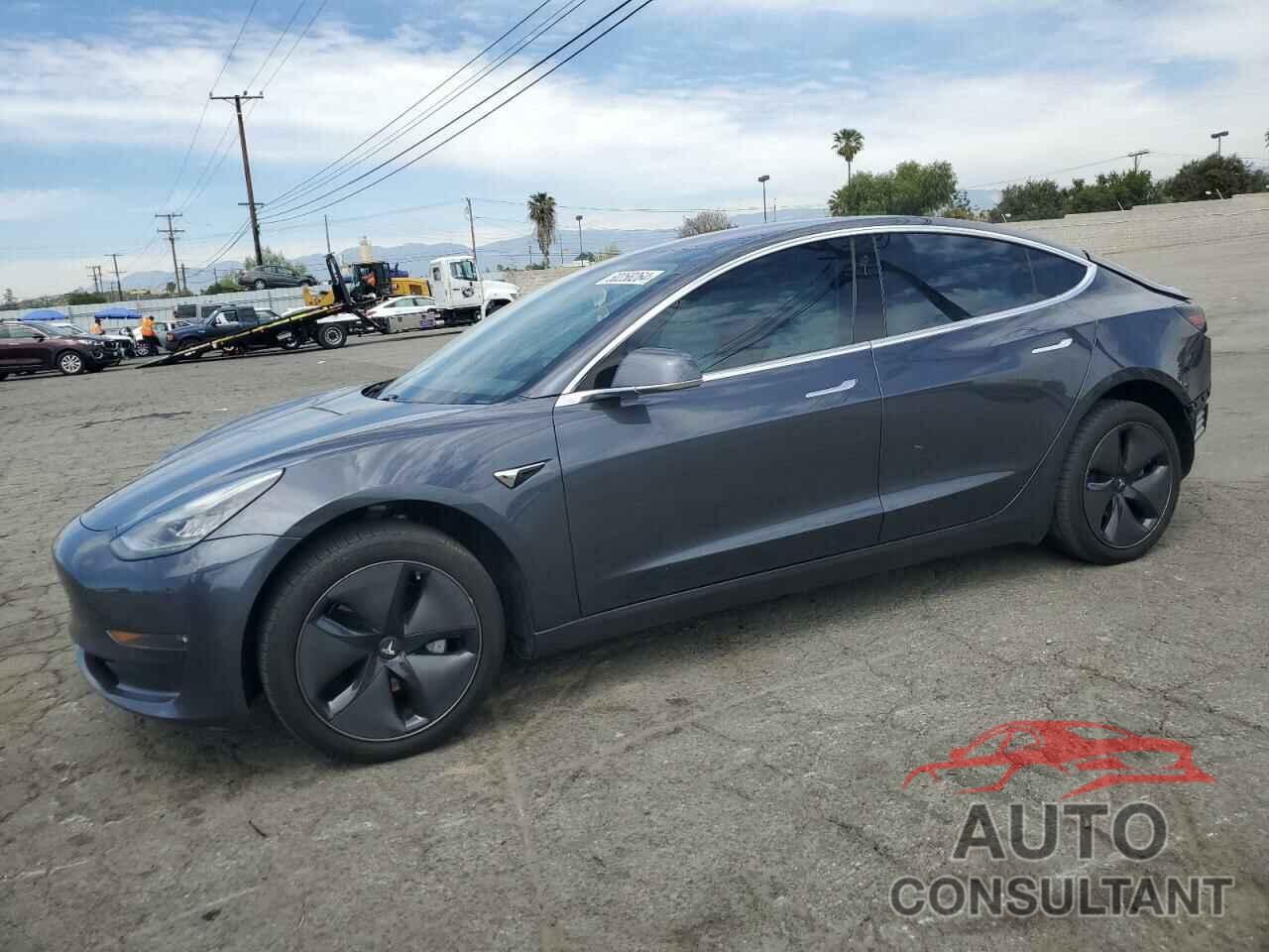 TESLA MODEL 3 2018 - 5YJ3E1EB1JF170157