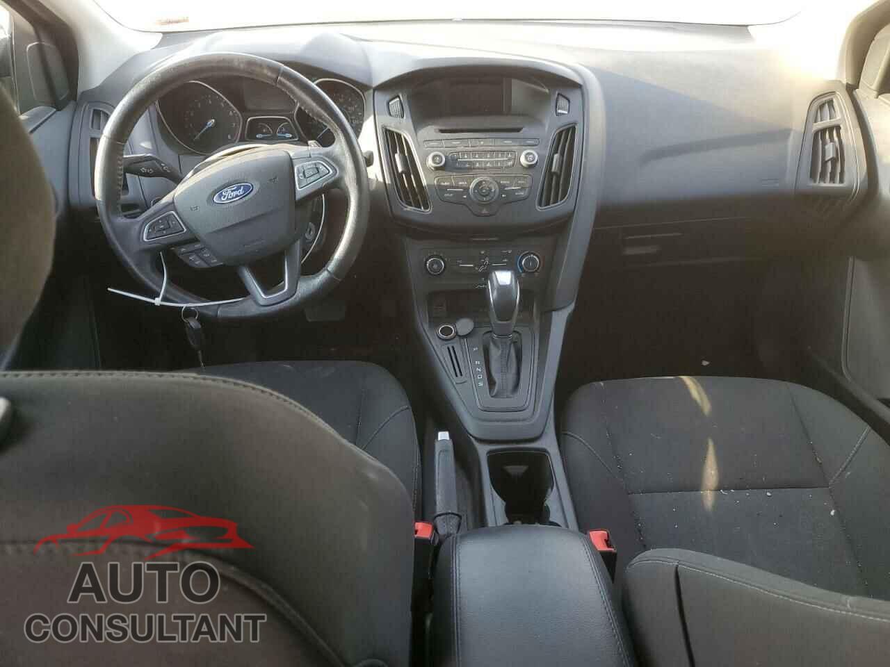 FORD FOCUS 2016 - 1FADP3F26GL262613