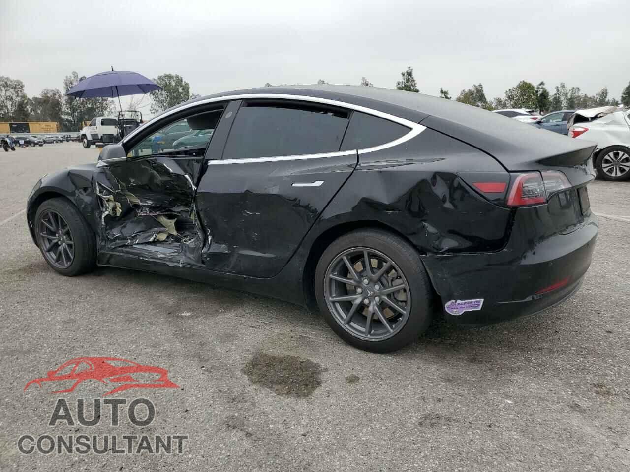 TESLA MODEL 3 2018 - 5YJ3E1EA0JF172764