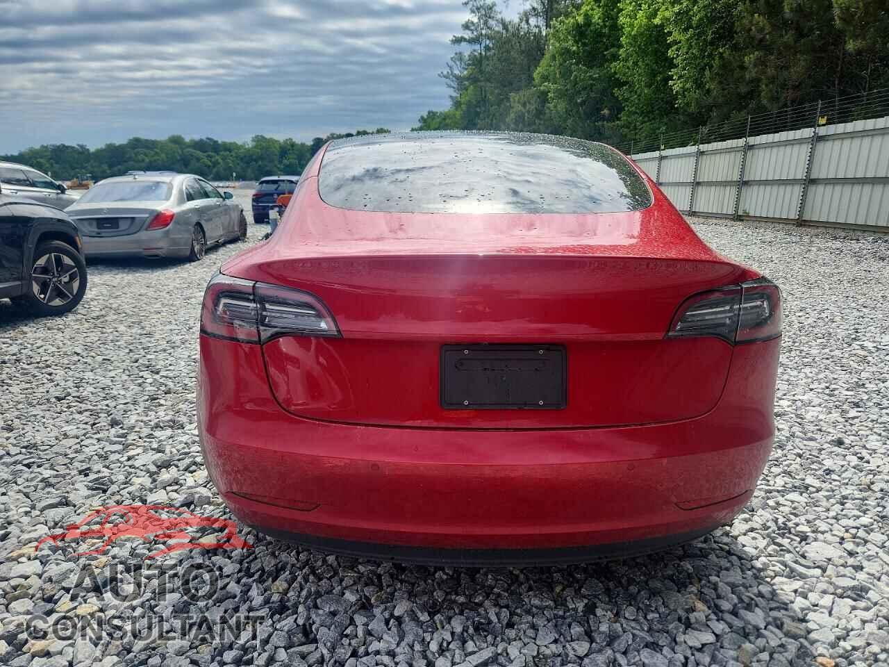 TESLA MODEL 3 2022 - 5YJ3E1EA5NF241809